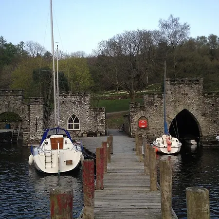 Bed and breakfast May Cottage B&B 3*