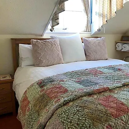 B&B May Cottage B&B 3*