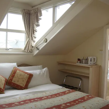 May Cottage B&B Bed & Breakfast Bowness-on-Windermere