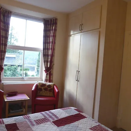 Bed & Breakfast May Cottage B&B
