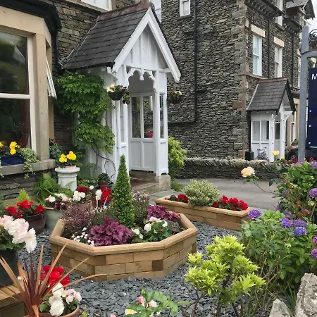 Bed & Breakfast May Cottage B&B