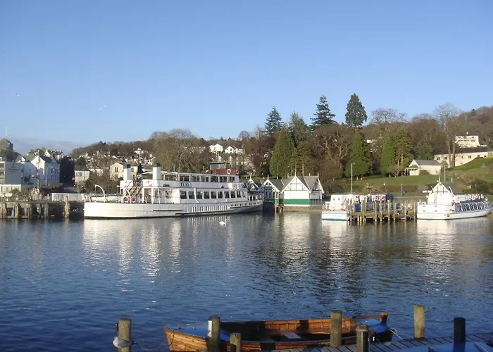 فندق مبيت وإفطار May Cottage B&B باونيس أون وينديرمير