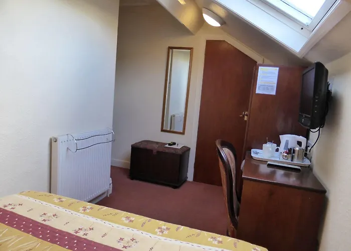 May Cottage B&B فندق مبيت وإفطار 3*