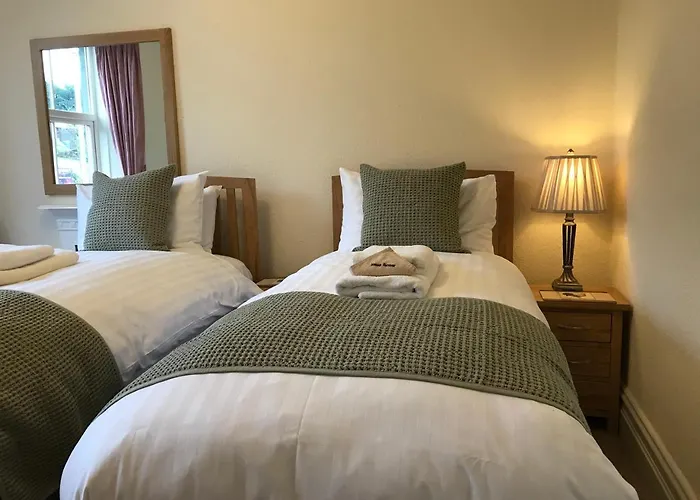 فندق مبيت وإفطار May Cottage B&B باونيس أون وينديرمير