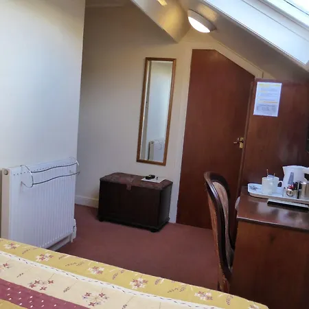 May Cottage B&B Отель типа 